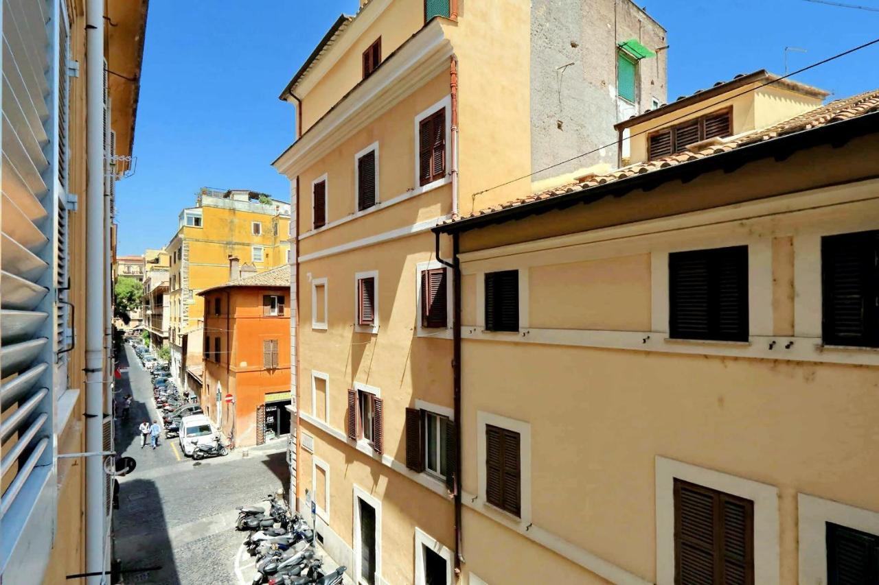 Apartament Borgo Pio Rzym Zewnętrze zdjęcie